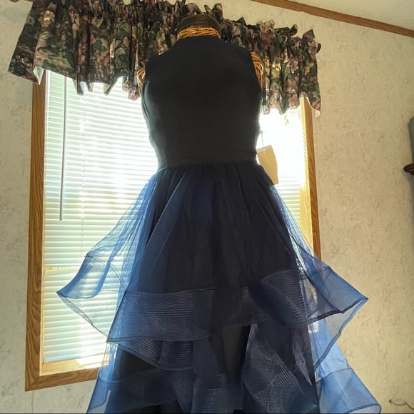 TS COUTURE DRESS - Picture 9 of 9